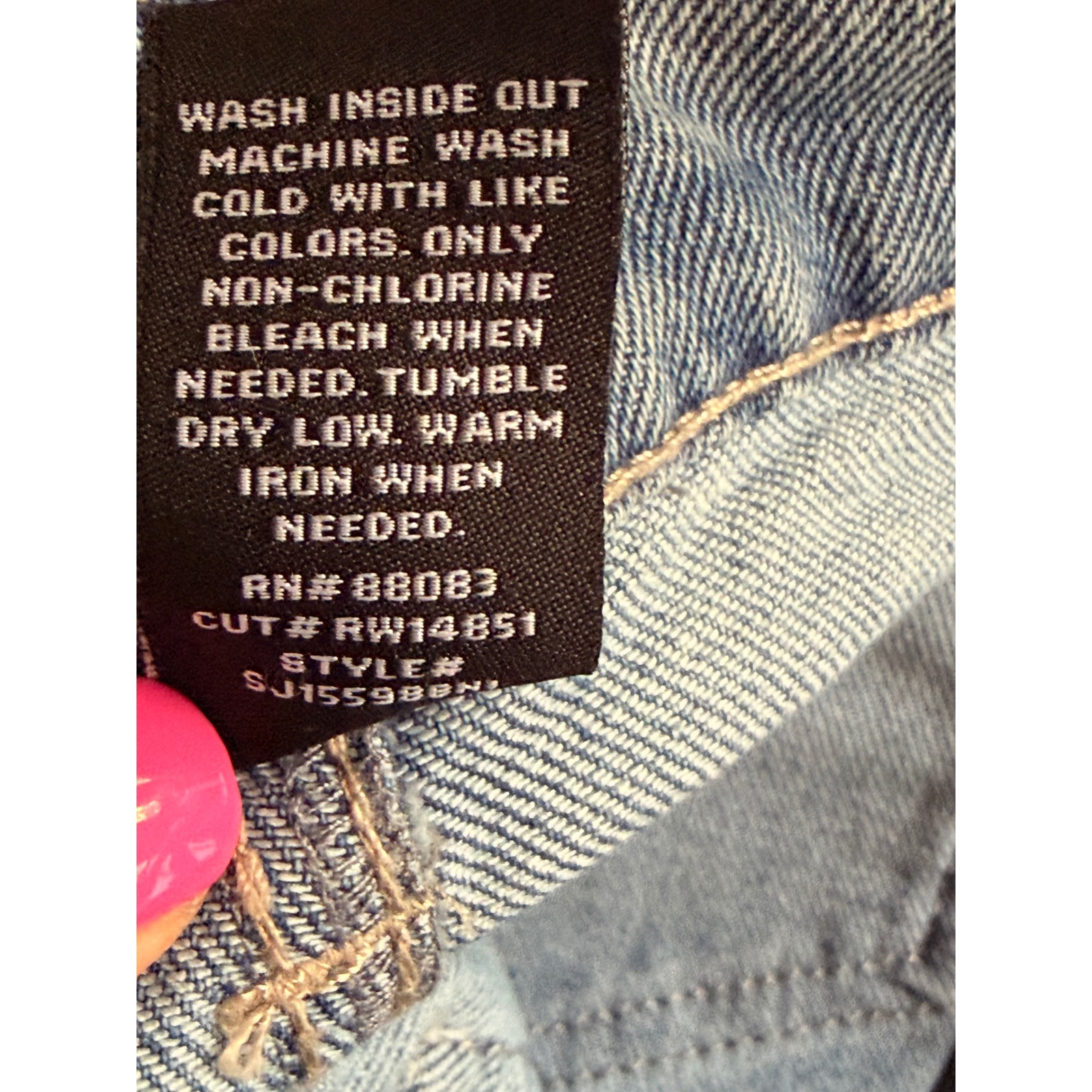 Sincerely Jules Distressed Denim Shorts High Waist Size 11/30 Light Wash Nwt — image 8 of 8
